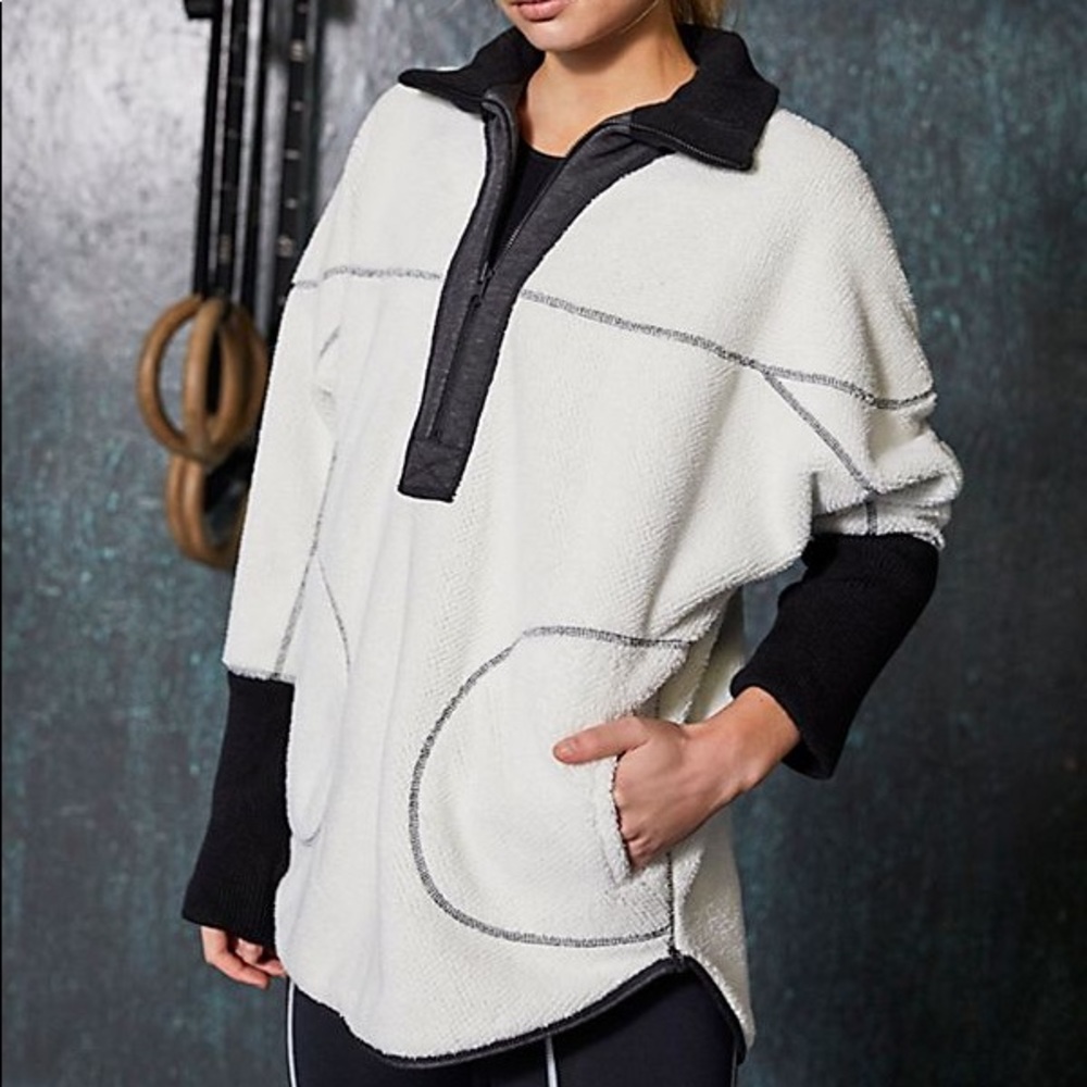 Free People Reversible Fleece Size Sm